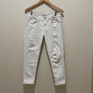 Levi’s White Skinny Cropped 711